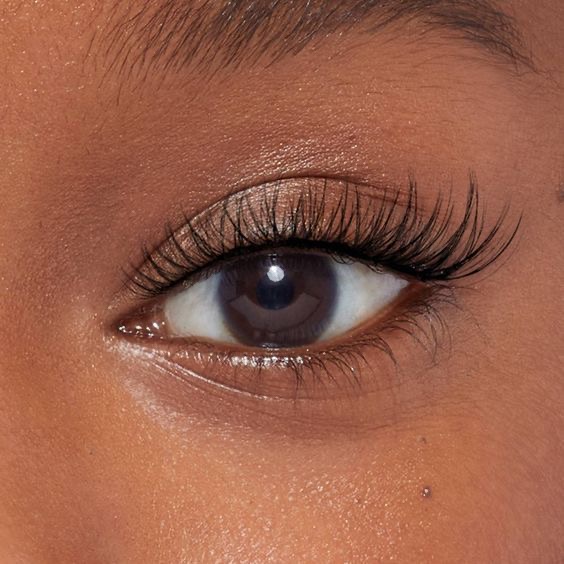 Classic & Hybrid Eyelash Extensions